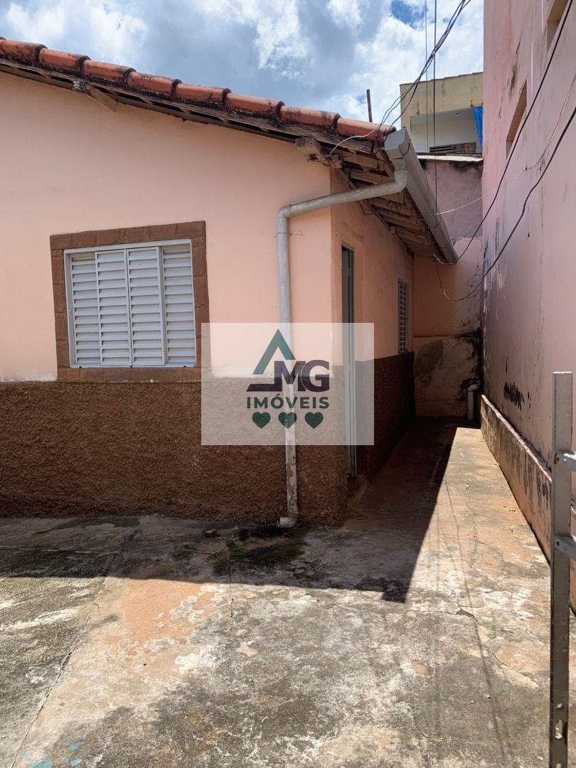 Casa para alugar com 2 quartos e 50m² no Vila Amoreli, Três Corações (MG) — foto 3 de 16