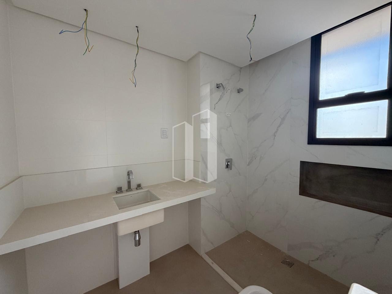Apartamento à venda com 4 quartos, 4 suítes, 4 vagas e 274m² no Setor Oeste, Goiânia (GO) — foto 15 de 23