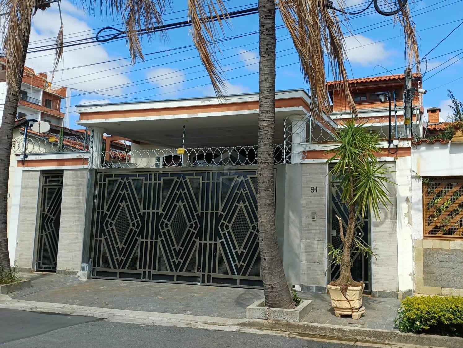 Casa à venda com 4 quartos, 1 suíte, 2 vagas e 230m² no Jardim Simus, Sorocaba (SP) — foto 2 de 30