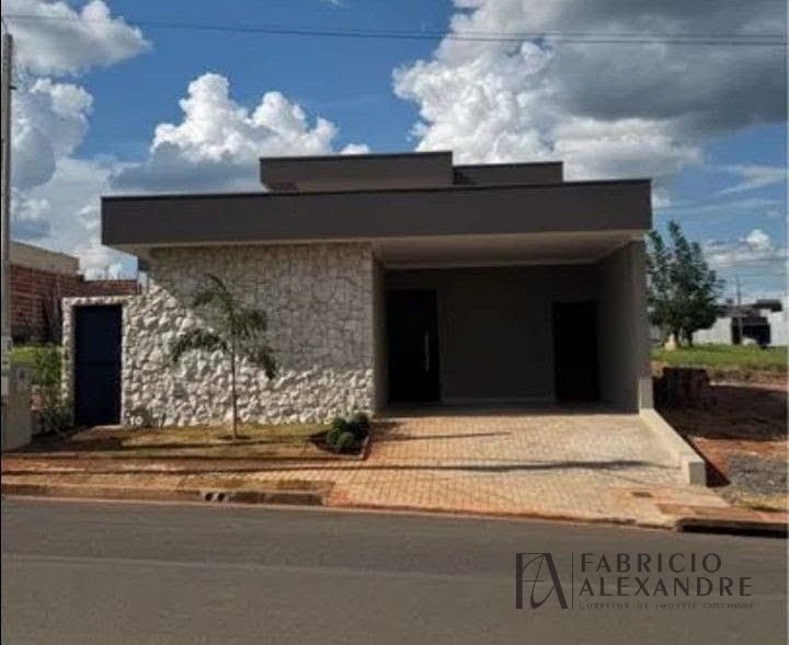 Casa à venda com 3 quartos, 1 suíte, 4 vagas e 225m² no Damha Fit, Ipiguá (SP) — foto 2 de 2