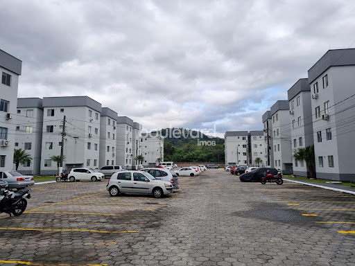 Apartamento de 2 dormitórios | Sertão do Maruim | São José