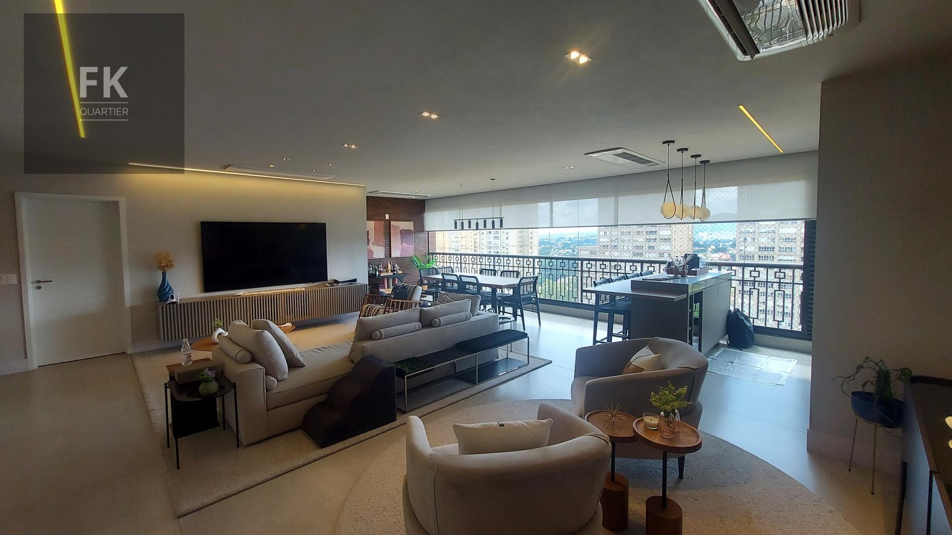 Apartamento à venda com 4 quartos, 4 suítes, 4 vagas e 228m² no Alphaville, Barueri (SP) — foto 3 de 23