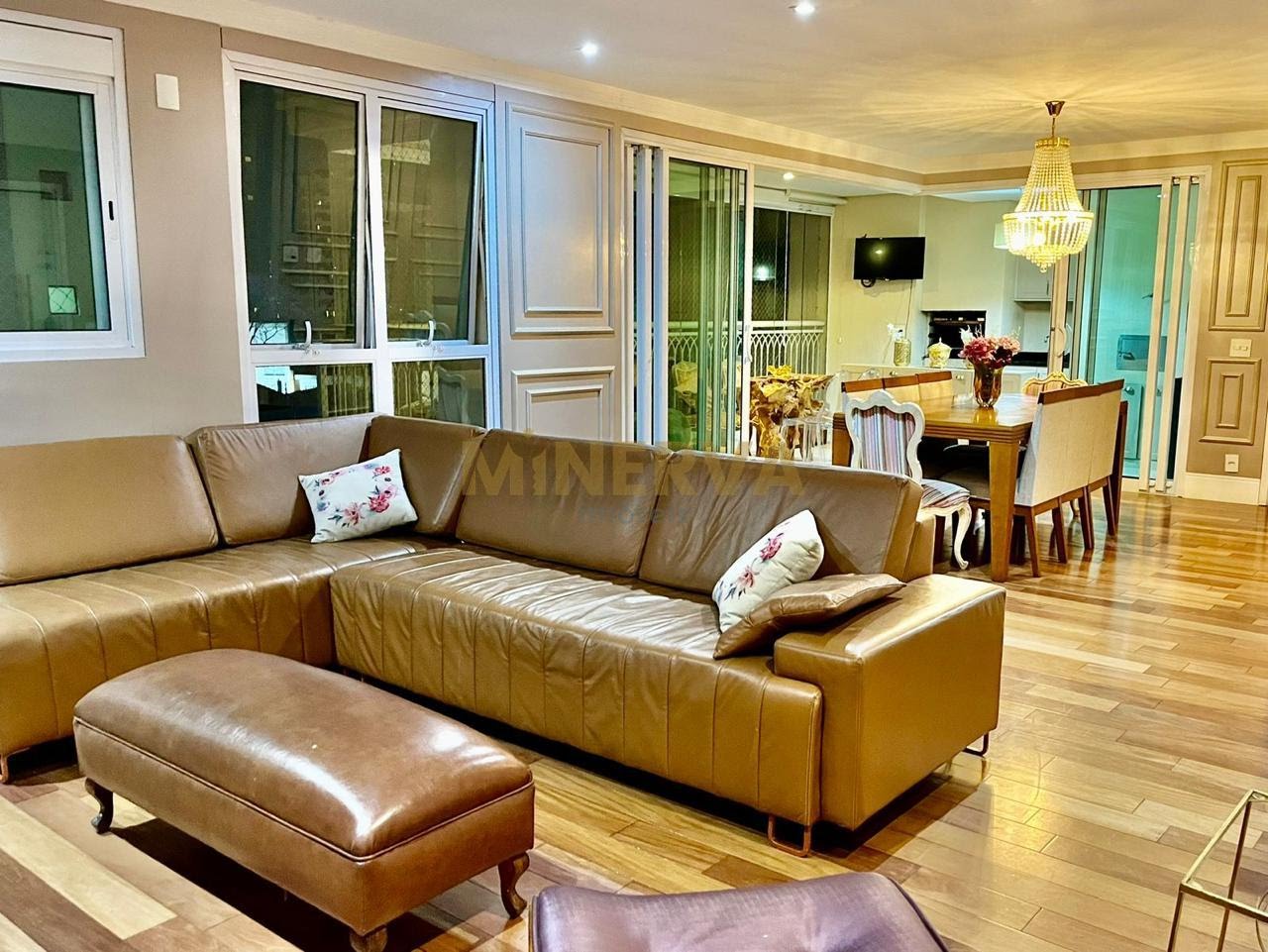 Apartamento à venda com 3 quartos, 4 banheiros, 4 vagas e 176m² no Vila Regente Feijó, São Paulo — foto principal