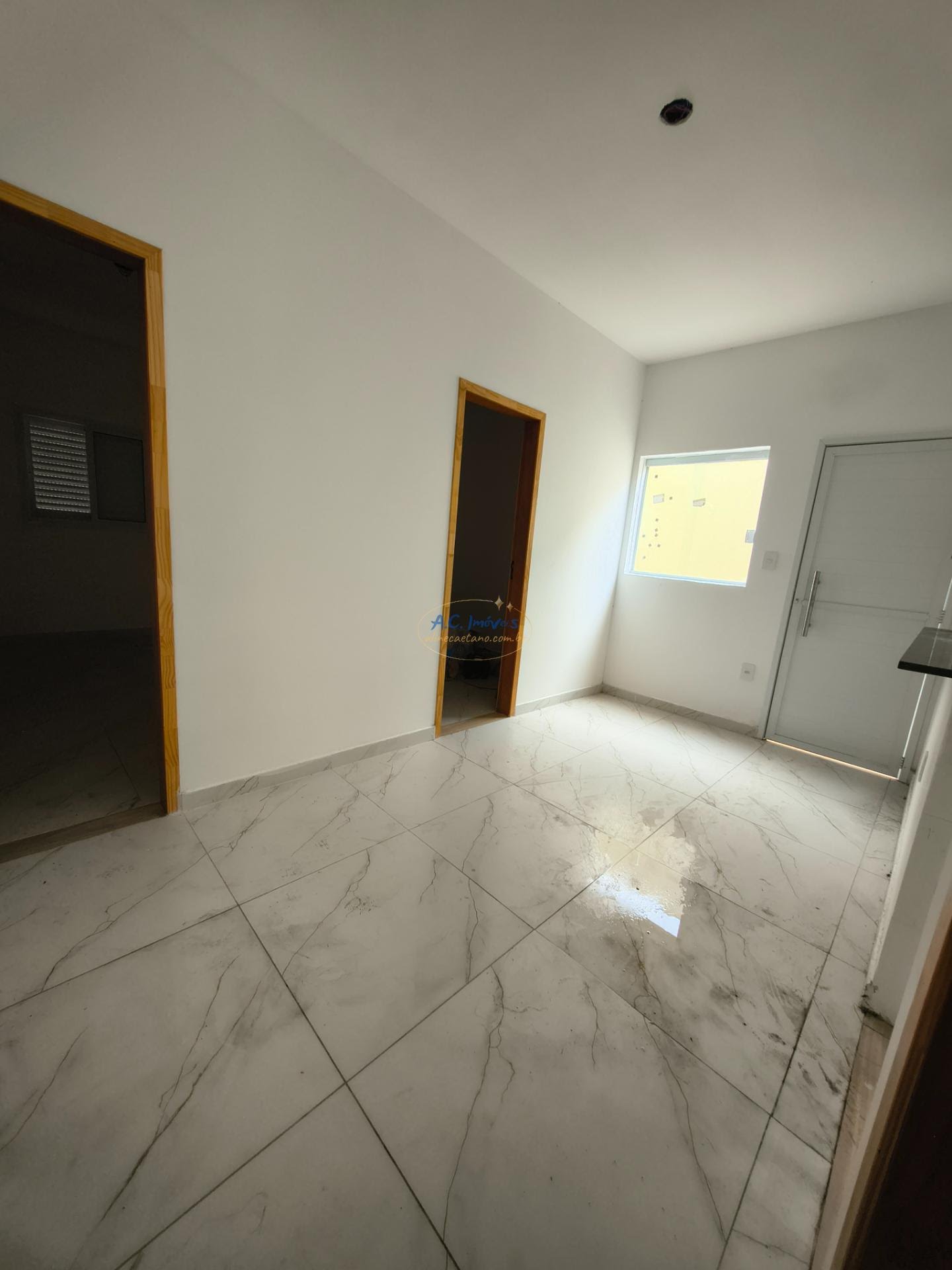 Casa à venda com 2 quartos, 1 banheiro, 1 vaga e 37m² no Jardim Melvi, Praia Grande (SP) — foto 8 de 10