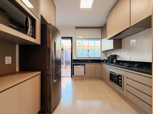 Casa de Condomínio em Jardim Inconfidência  -  Uberlândia