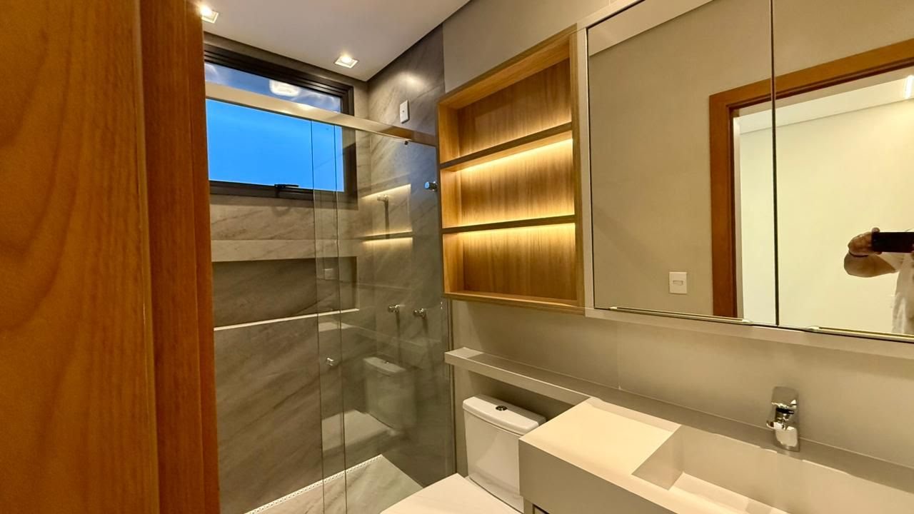 Casa à venda com 4 quartos, 4 suítes, 4 vagas e 263m² no Loteamento Terras de Siena, Ribeirão Preto (SP) — foto 21 de 30