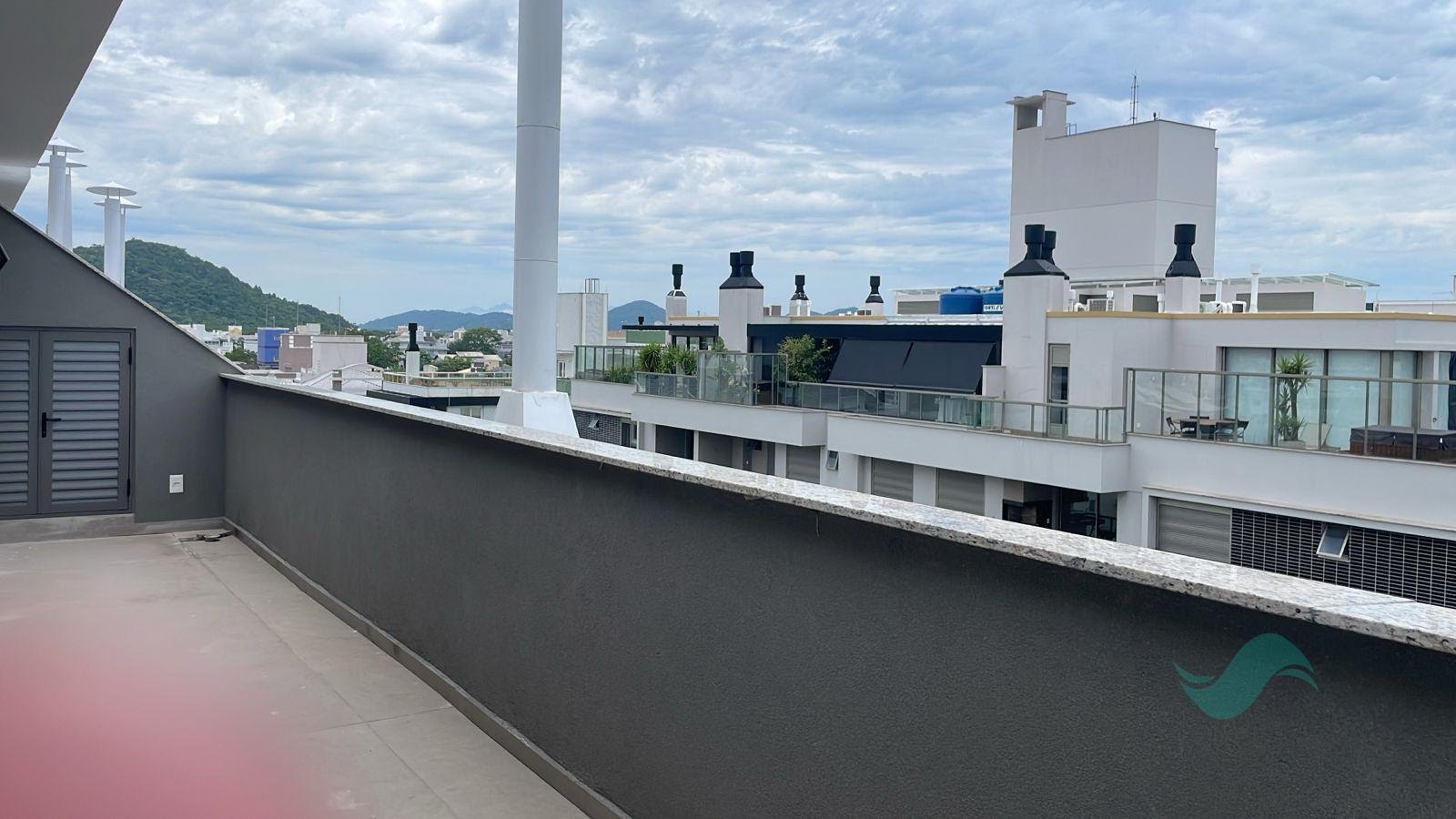 Cobertura à venda com 3 quartos, 3 suítes, 2 vagas e 216m² no Jurerê, Florianópolis (SC) — foto 8 de 16