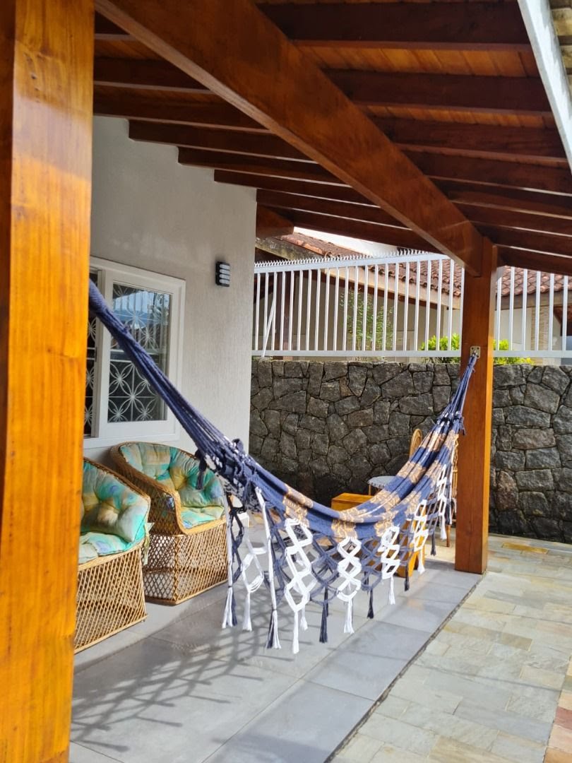 Casa à venda com 3 quartos, 3 banheiros, 4 vagas e 173m² no Parque Vivamar, Ubatuba (SP) — foto 4 de 9