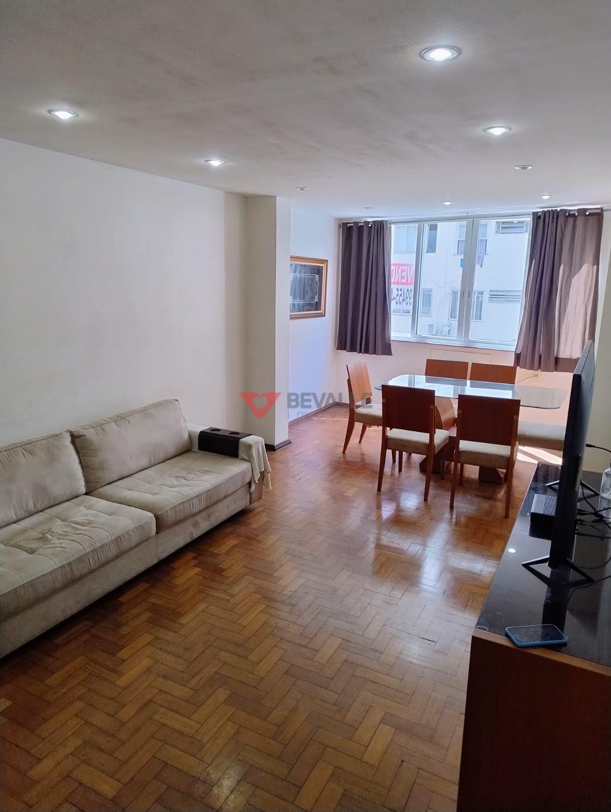 Apartamento à venda com 3 quartos, 1 banheiro, 1 vaga e 110m² no Copacabana, Rio de Janeiro — foto principal