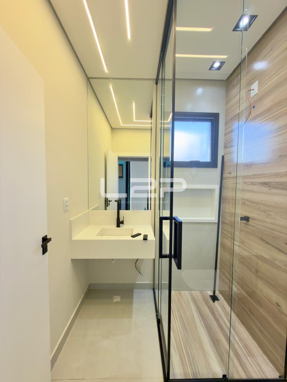 Casa à venda com 3 quartos, 1 suíte, 4 vagas e 220m² no Medeiros, Jundiaí (SP) — foto 22 de 30