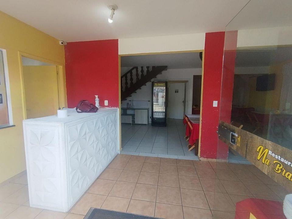 Comercial à venda com 3 banheiros, 2 vagas e 240m² no Centro, Rio das Ostras (RJ) — foto 2 de 8