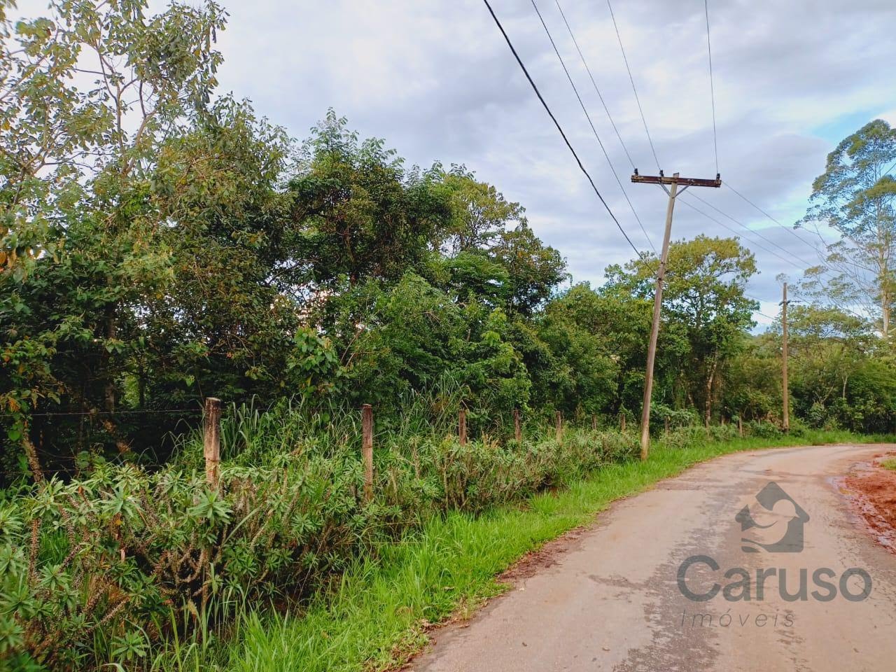 Terreno à venda com 1040m² de terreno no ., Arujá (SP) — foto 3 de 9