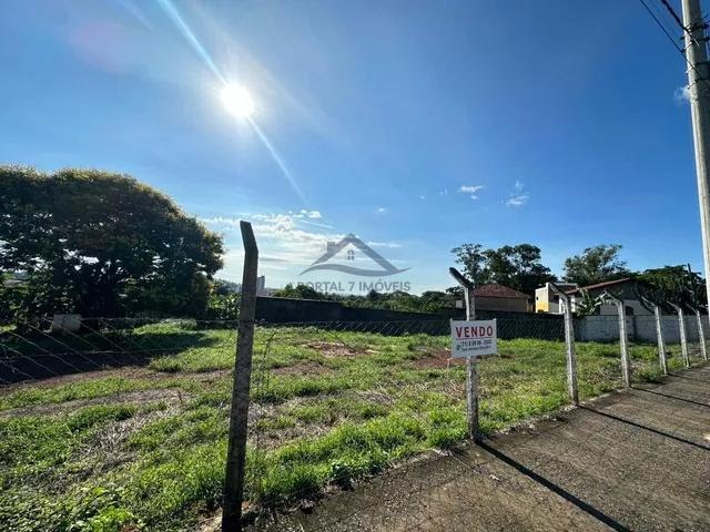 Terreno à venda com 581m² de terreno no Nossa Senhora das Graças, Sete Lagoas (MG) — foto 2 de 4
