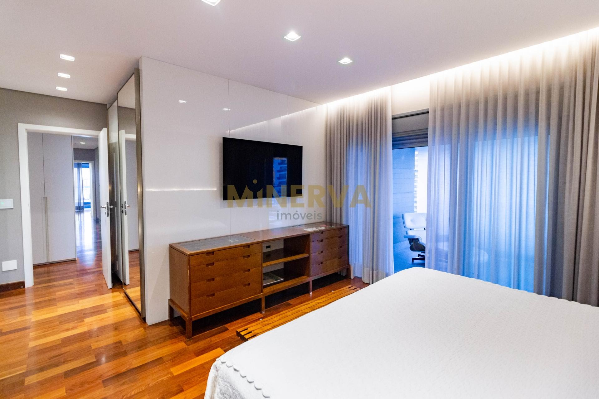 Apartamento à venda com 4 quartos, 4 suítes, 6 vagas e 374m² no Vila Gomes Cardim, São Paulo (SP) — foto 24 de 30