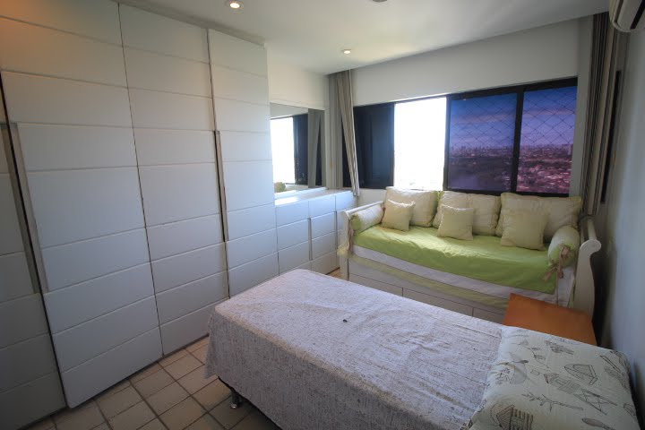 Apartamento à venda com 4 quartos, 2 suítes, 4 vagas e 245m² no Apipucos, Recife (PE) — foto 16 de 30