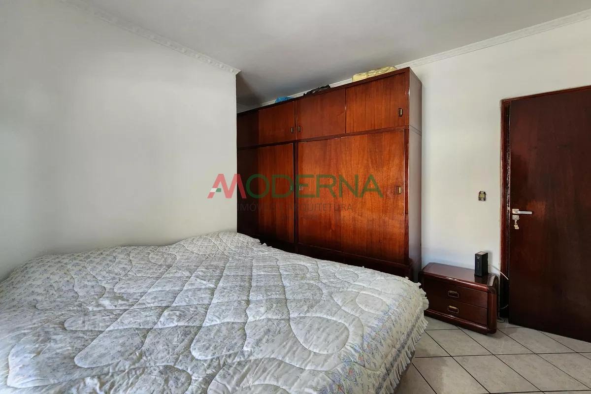 Casa à venda com 3 quartos, 1 suíte, 2 vagas e 220m² no Nova Petrópolis, São Bernardo do Campo (SP) — foto 17 de 30