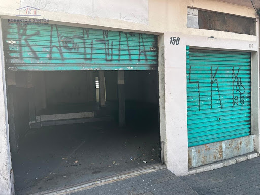 Vista da porta do salão maior