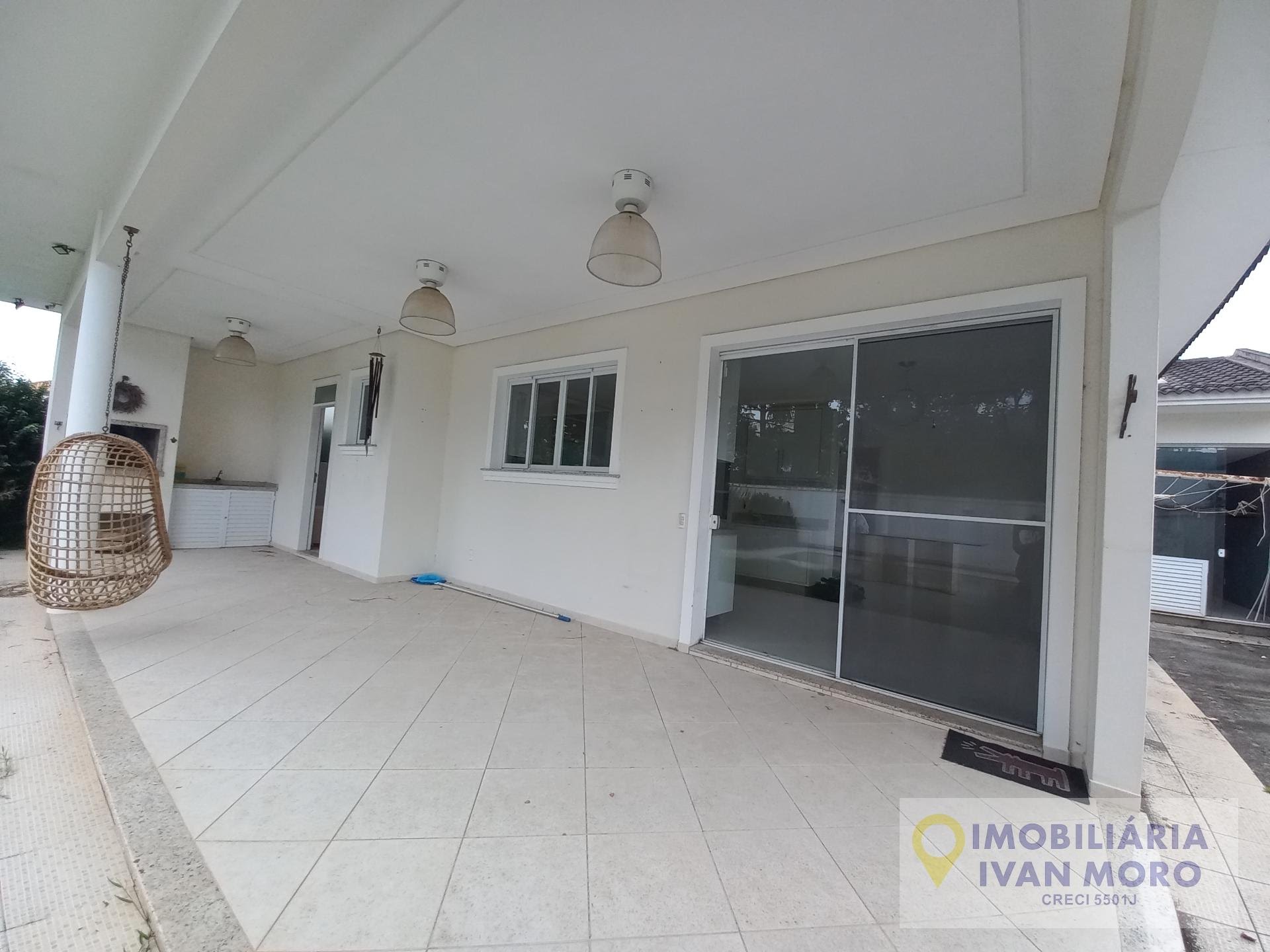 Casa à venda com 5 quartos, 3 suítes, 2 vagas e 286m² no Jurerê, Florianópolis (SC) — foto 28 de 30