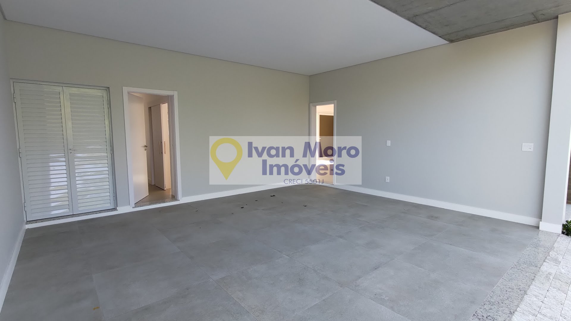 Casa à venda com 3 quartos, 3 suítes, 2 vagas e 269m² no Cachoeira do Bom Jesus, Florianópolis (SC) — foto 4 de 30