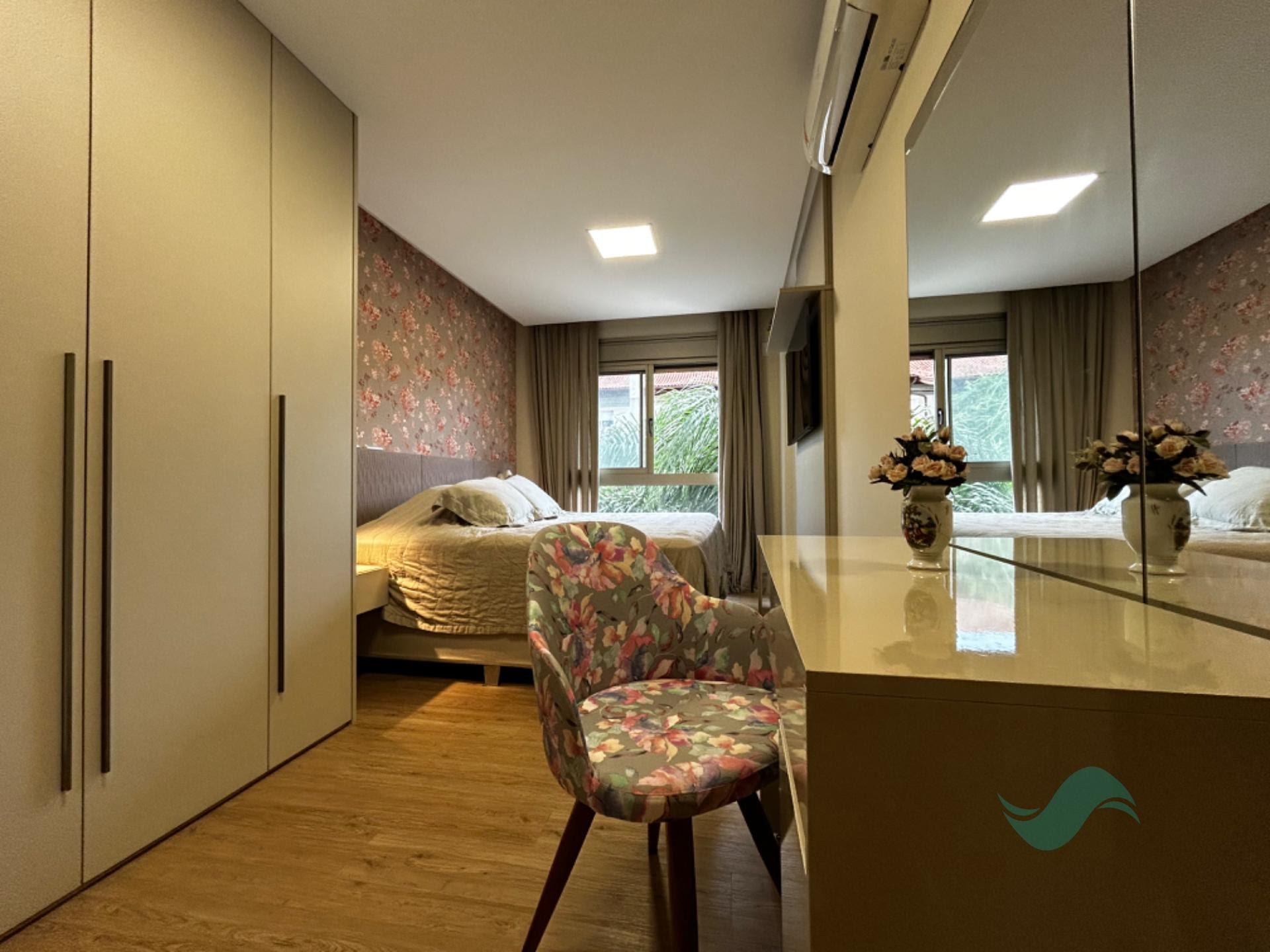Apartamento à venda com 2 suítes, 2 vagas e 100m² no Jurerê, Florianópolis (SC) — foto 22 de 27