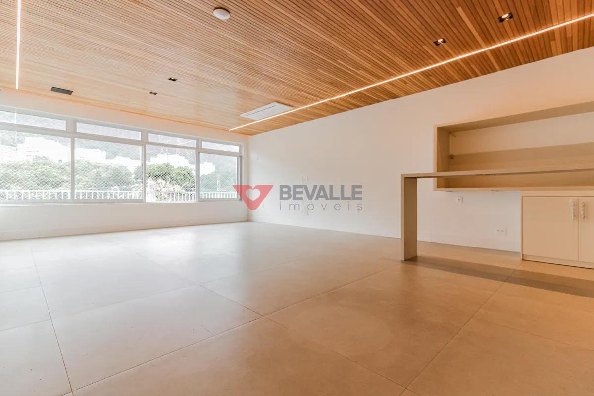 Apartamento à venda com 3 quartos, 2 banheiros, 1 vaga e 197m² no Lagoa, Rio de Janeiro — foto principal