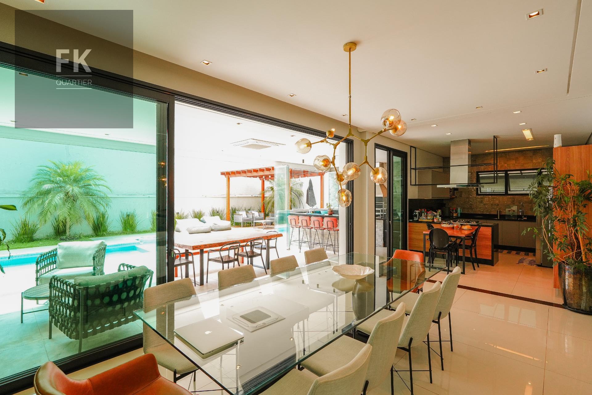 Casa à venda com 4 quartos, 4 suítes, 4 vagas e 471m² no Alphaville, Santana de Parnaíba (SP) — foto 23 de 30