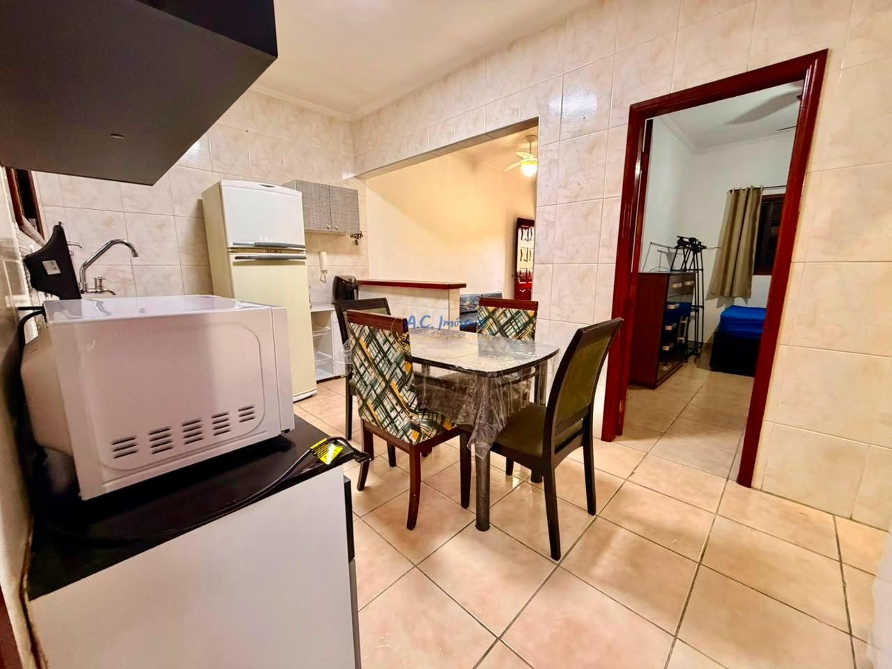 Casa à venda com 1 quarto, 1 banheiro, 1 vaga e 45m² no Aviação, Praia Grande (SP) — foto 8 de 18