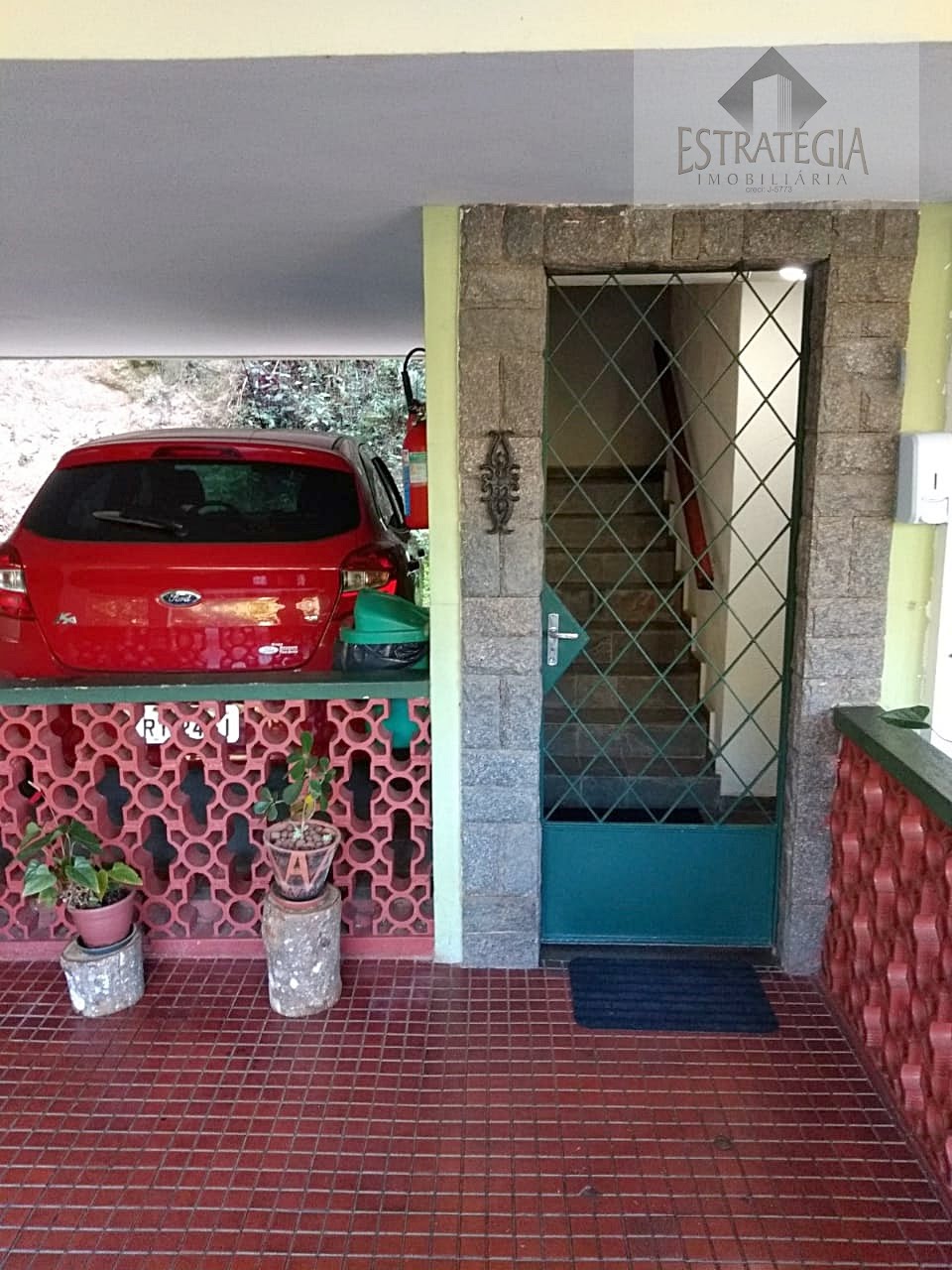 Apartamento à venda com 2 quartos, 1 banheiro, 1 vaga e 60m² no Bonsucesso, Petrópolis (RJ) — foto 3 de 27