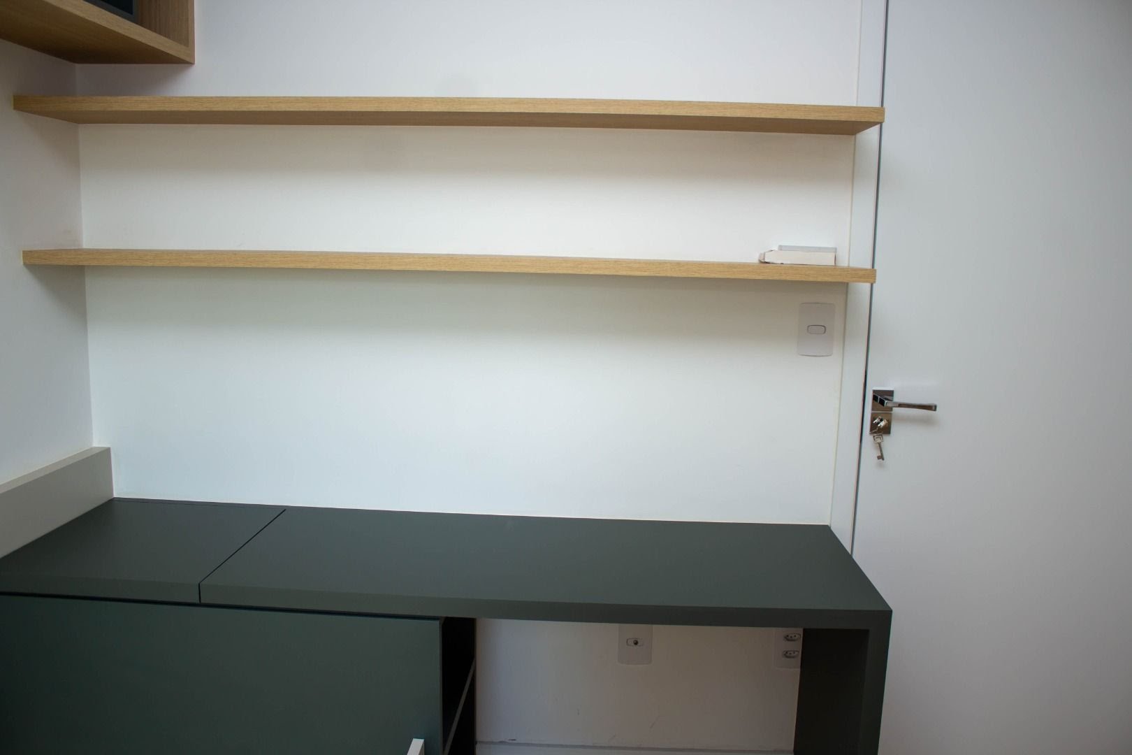 SUITE 1