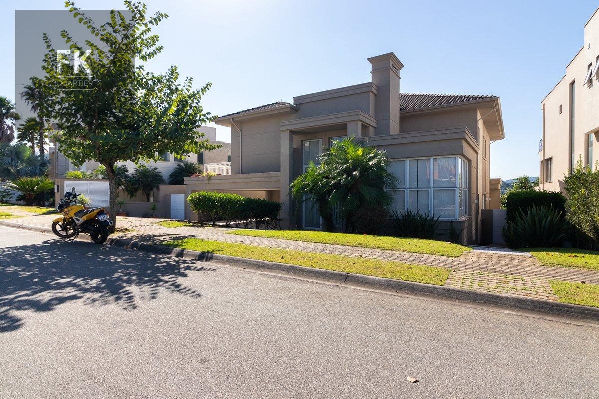 Casa para alugar com 4 quartos, 7 banheiros, 4 vagas e 703m² no Tamboré, Santana de Parnaíba — foto principal