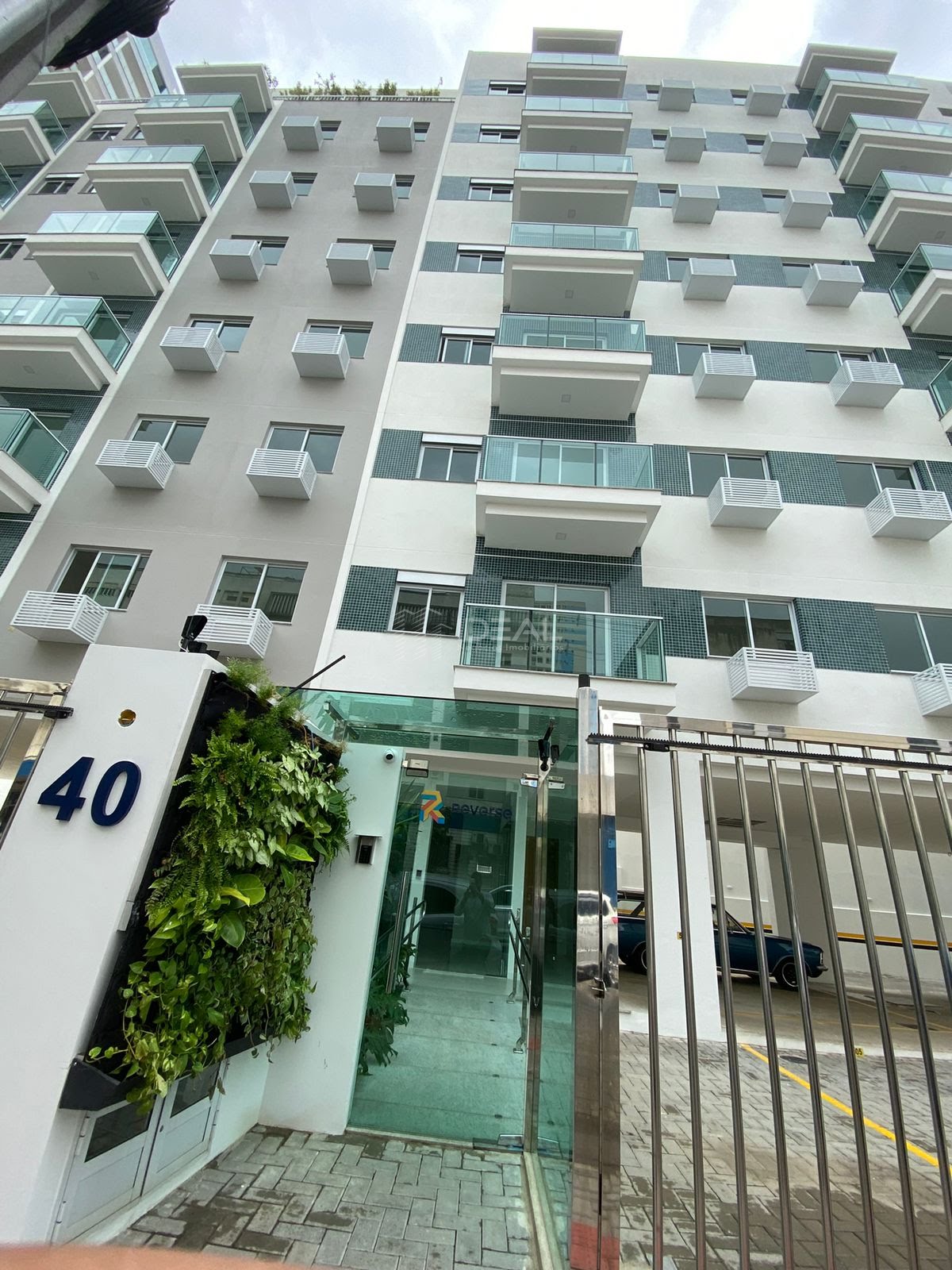 Apartamento de 2 quartos para venda ou locação no Edifício Reverse na Pelinca - Campos dos Goytacazes, RJ 