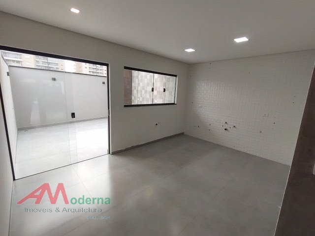 Casa à venda com 4 quartos, 3 suítes, 4 vagas e 230m² no Centro, São Bernardo do Campo (SP) — foto 2 de 7