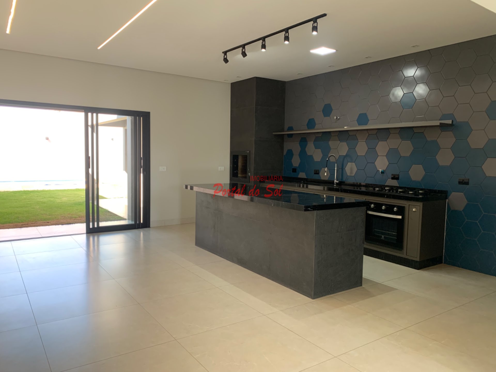 Casa à venda com 3 quartos, 3 suítes, 2 vagas e 390m² no Residencial Royal Park, Santo Antônio da Platina (PR) — foto 11 de 23