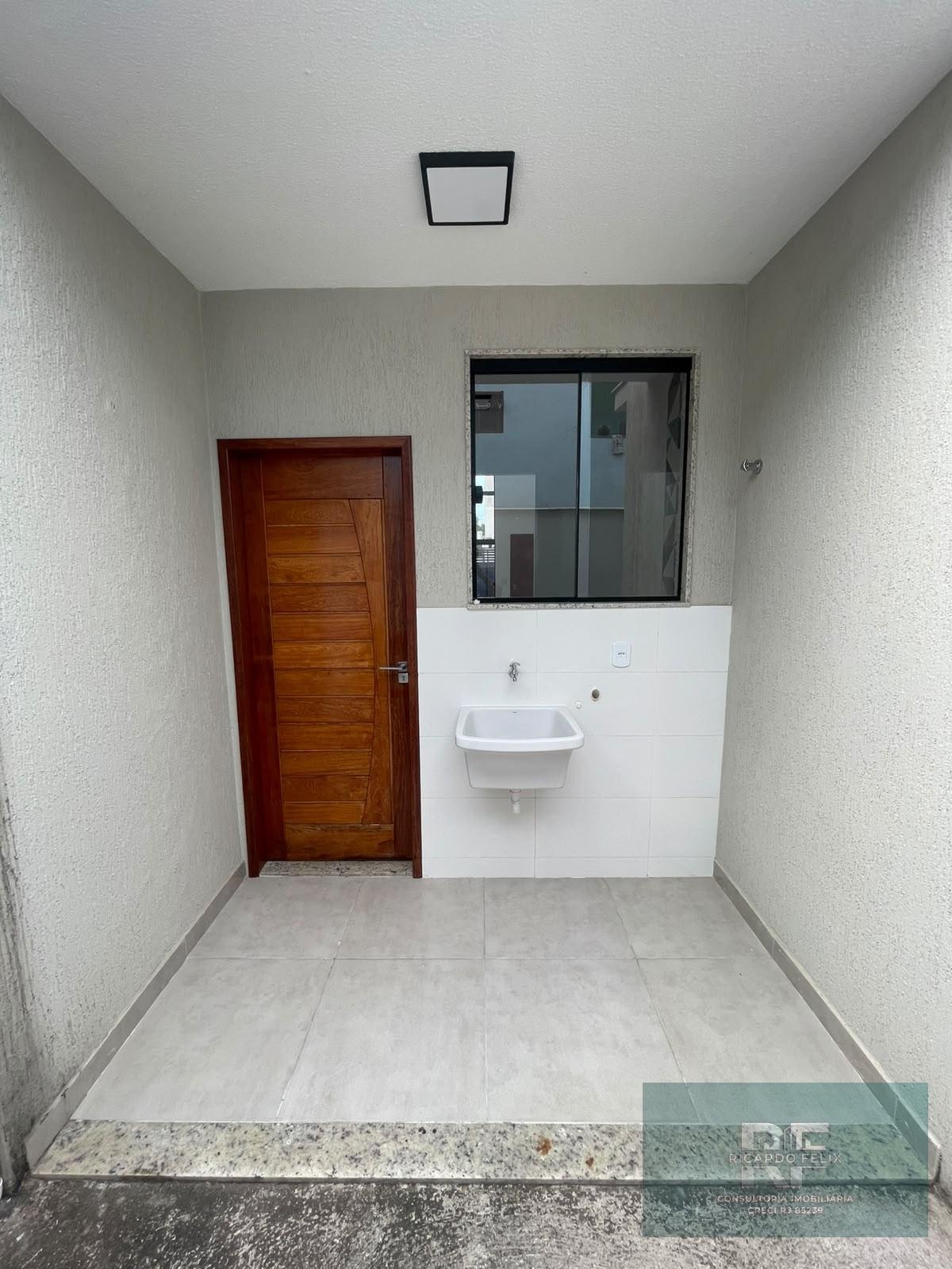 Casa à venda com 3 quartos, 1 suíte, 2 vagas e 75m² no Atlantica, Rio das Ostras (RJ) — foto 12 de 25