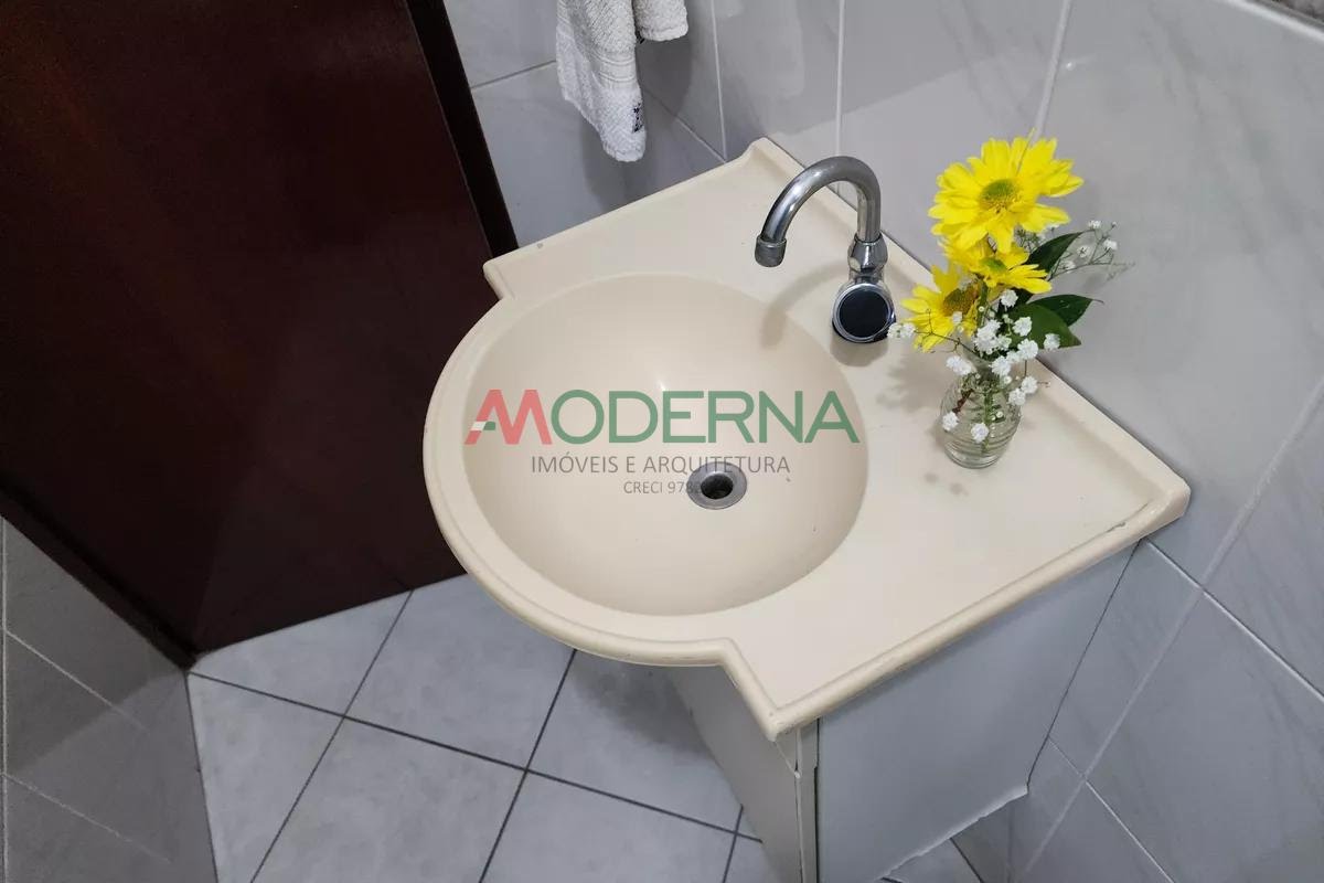 Casa à venda com 3 quartos, 1 suíte, 2 vagas e 220m² no Nova Petrópolis, São Bernardo do Campo (SP) — foto 13 de 30