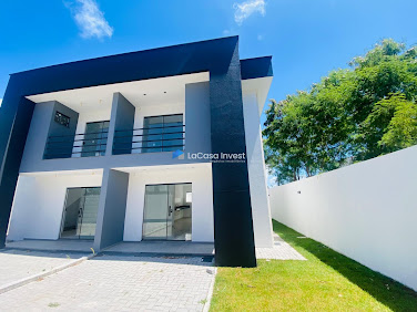 Duplex à Venda em D’Ville, Porto Seguro: 3 Quartos, 102m²