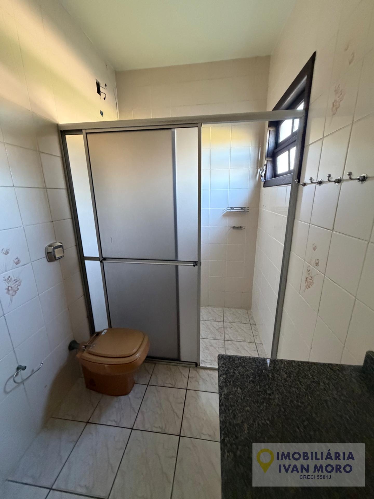 Casa à venda com 4 quartos, 2 suítes, 2 vagas e 180m² no Daniela, Florianópolis (SC) — foto 21 de 27
