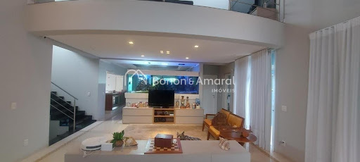 Casa, 3 quartos, 287 m² - Foto 1