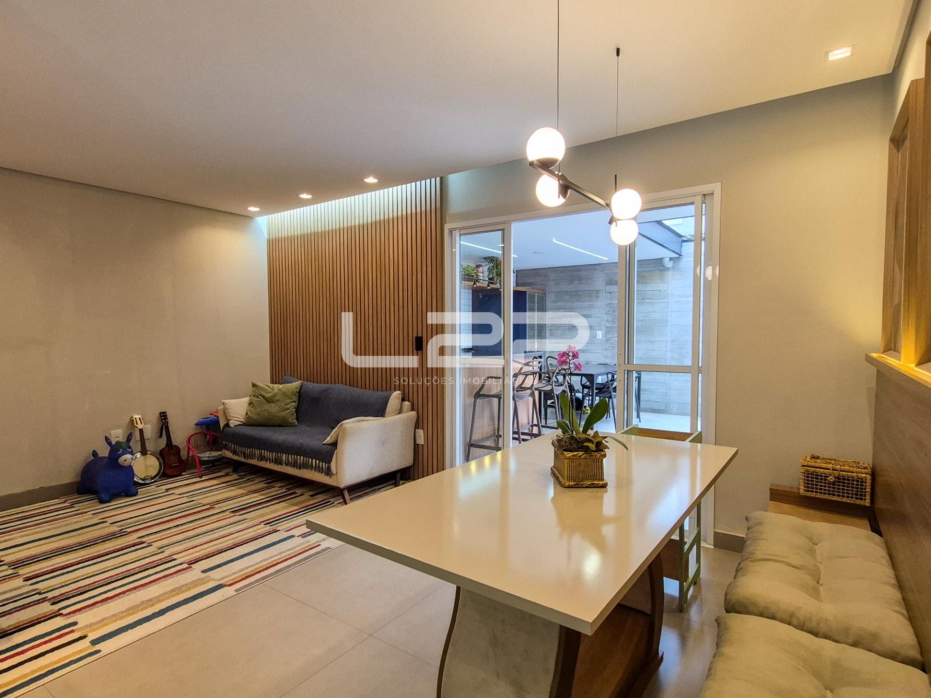 Casa à venda com 3 quartos, 1 suíte, 2 vagas e 106m² no Cidade Nova, Jundiaí (SP) — foto 4 de 26