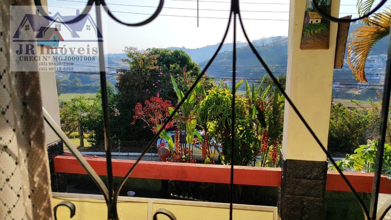 Casa à venda com 4 quartos, 2 banheiros, 10 vagas e 1004m² no Santa Isabel, Piranguinho (MG) — foto 25 de 30