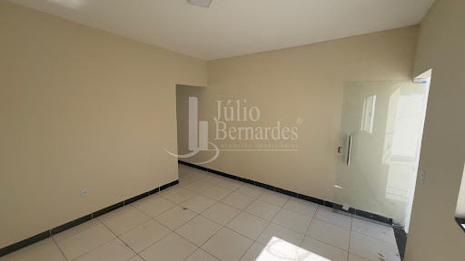 Casa à venda em Independência, Montes Claros | 2 quartos