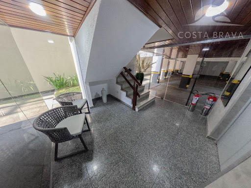 GRANDE OPORTUNIDADE! Apartamento GARDEN, 3 Quartos, Quadra