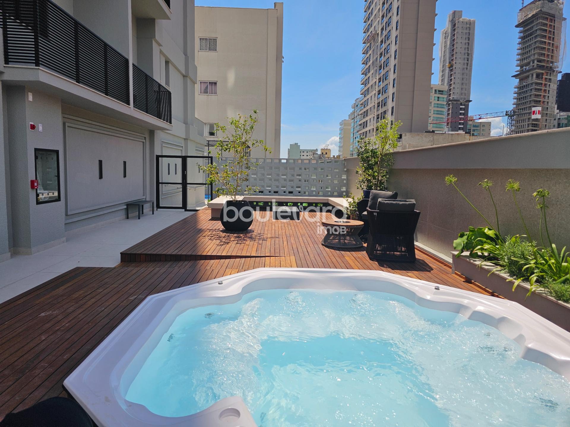 Apartamento à venda com 3 quartos, 3 suítes, 2 vagas e 127m² no Centro, Itapema (SC) — foto 23 de 30