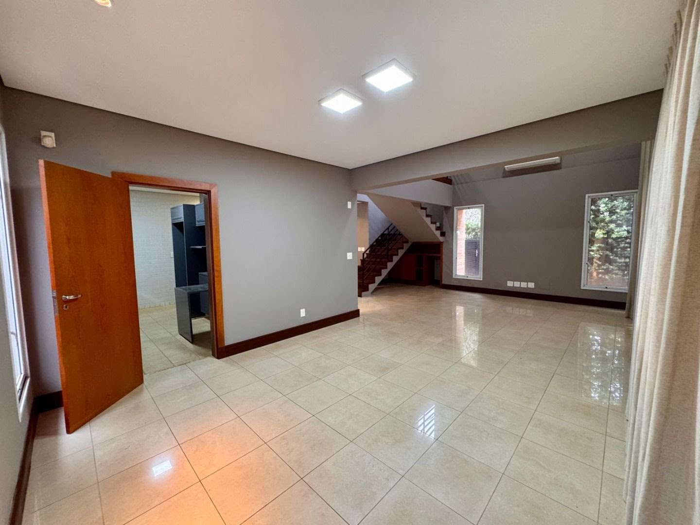 Casa para alugar com 3 quartos, 3 suítes, 3 vagas e 333m² no Jardim Botânico, Ribeirão Preto (SP) — foto 23 de 30