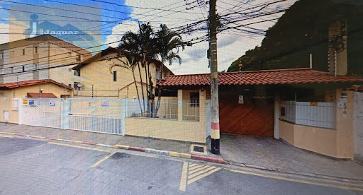 Casa à Venda em Jardim Cocaia, Guarulhos: 2 Suítes, 92m²