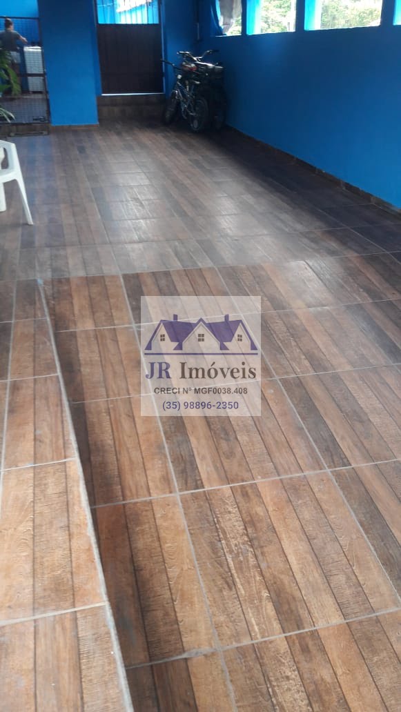Casa à venda com 3 quartos, 2 banheiros, 3 vagas e 263m² no Rebourgeon, Itajubá (MG) — foto 3 de 30