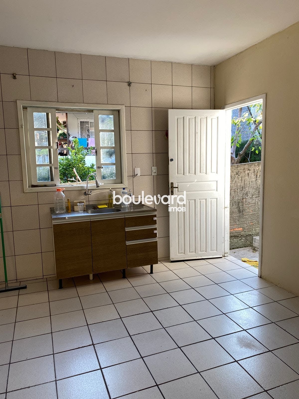 Casa à venda com 3 quartos, 1 banheiro, 1 vaga e 110m² no Centro, São José (SC) — foto 5 de 23