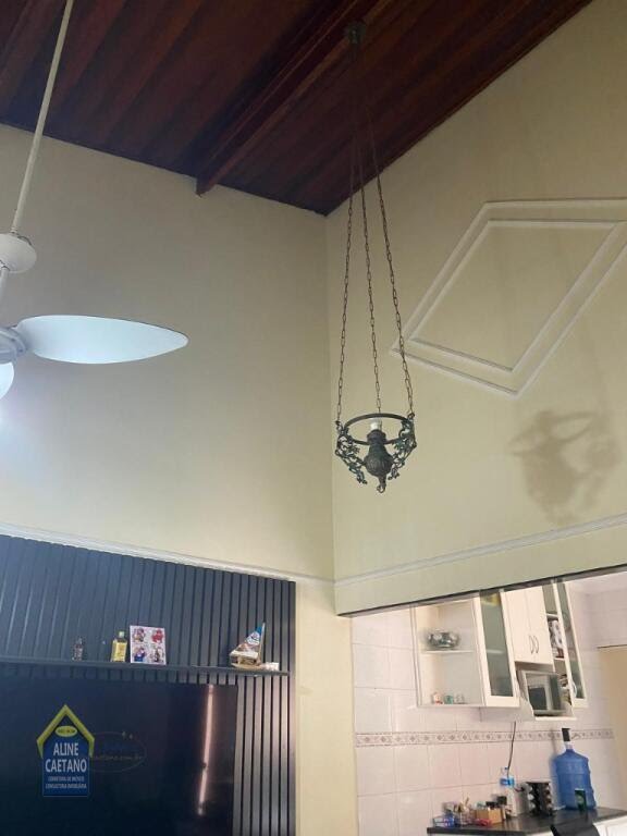 Casa à venda com 3 quartos, 1 suíte, 2 vagas e 130m² no Vila Caiçara, Praia Grande (SP) — foto 24 de 27