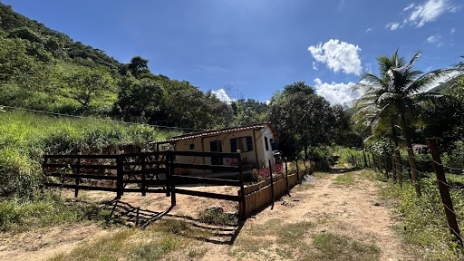 Sítio com Rio e 5,7 Hectares em Conceição de Tronqueiras