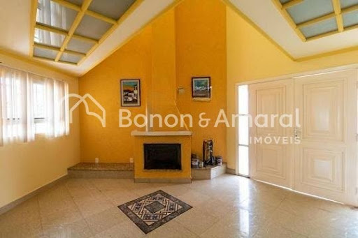 Casa, 4 quartos, 331 m² - Foto 1